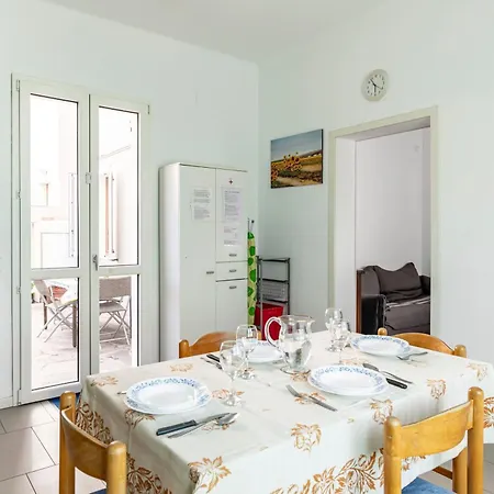 Guesthost - Casa Flaminia * Pesaro