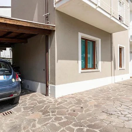 Guesthost - Casa Flaminia Pesaro