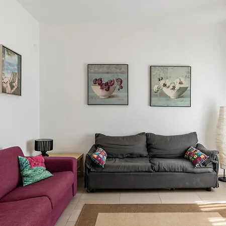 Guesthost - Casa Flaminia Pesaro